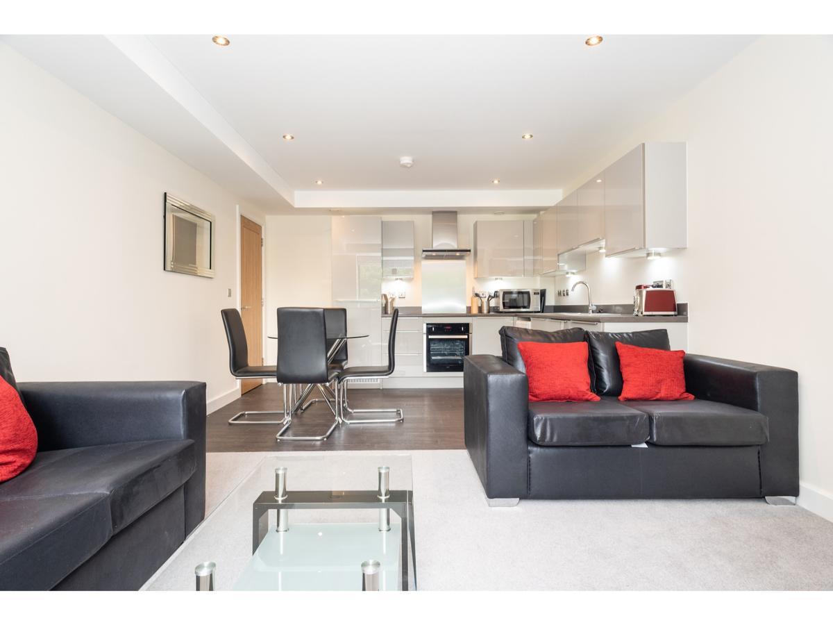 Stylish Flat Near The City Centre - Pass The Keys 요크 외부 사진